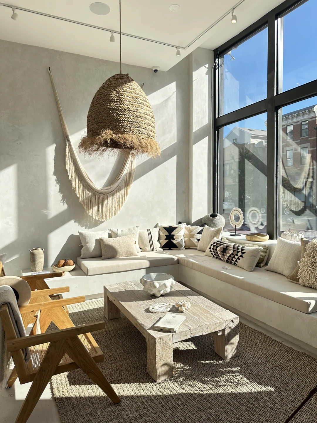 This Chicago Coffee Shop is Absolutely Stunning 😍