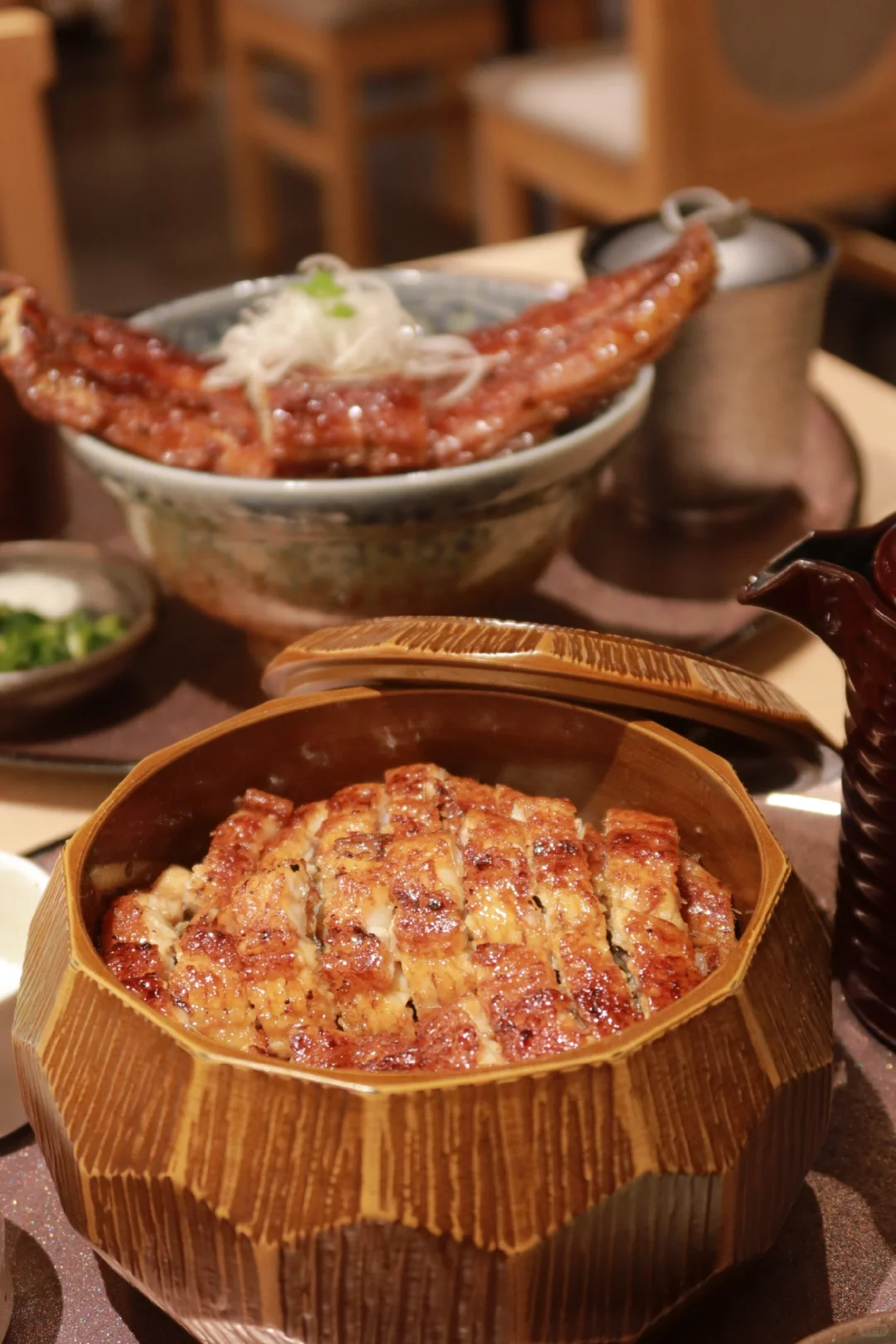 Exploring Osaka's 🇯🇵 Shinsaibashi: A 90-Year-Old Eel Shop Legend 🧉