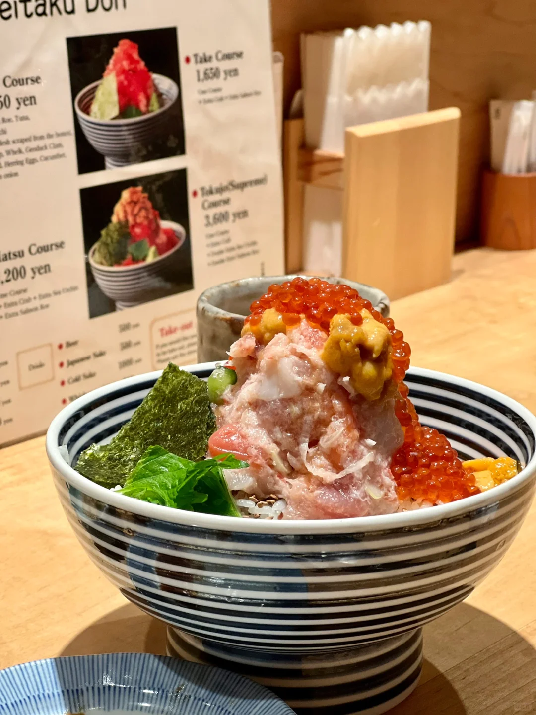 "4.5-Star Tourist-Approved Seafood Rice Bowl That's Actually Delicious"