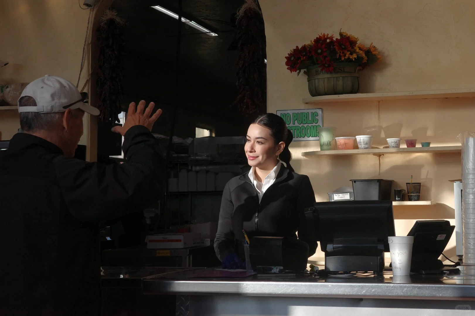 GR | Albuquerque, New Mexico’s Legendary Takeout-Only Spot