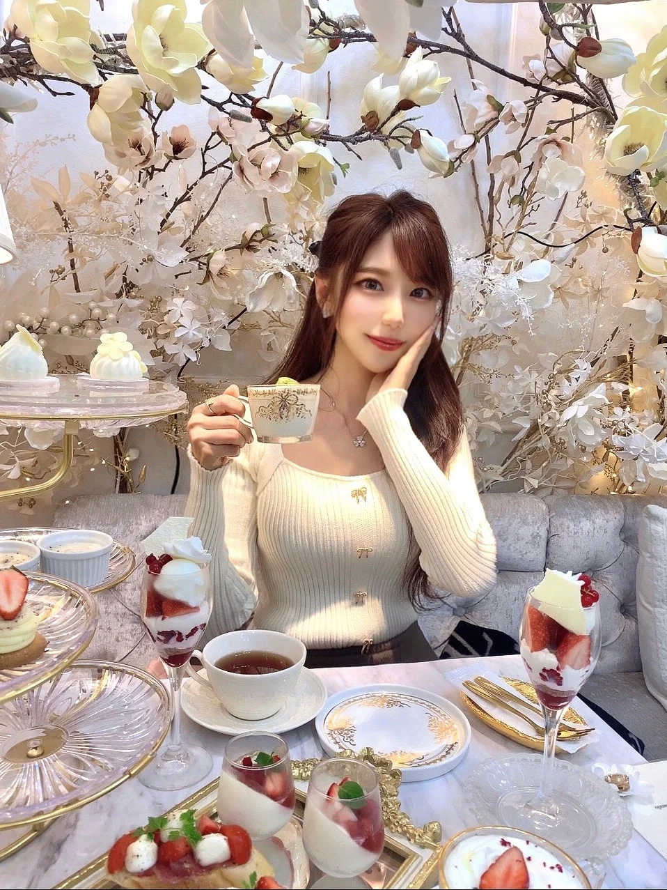 The Hardest-to-Book Afternoon Tea in Tokyo 🫖