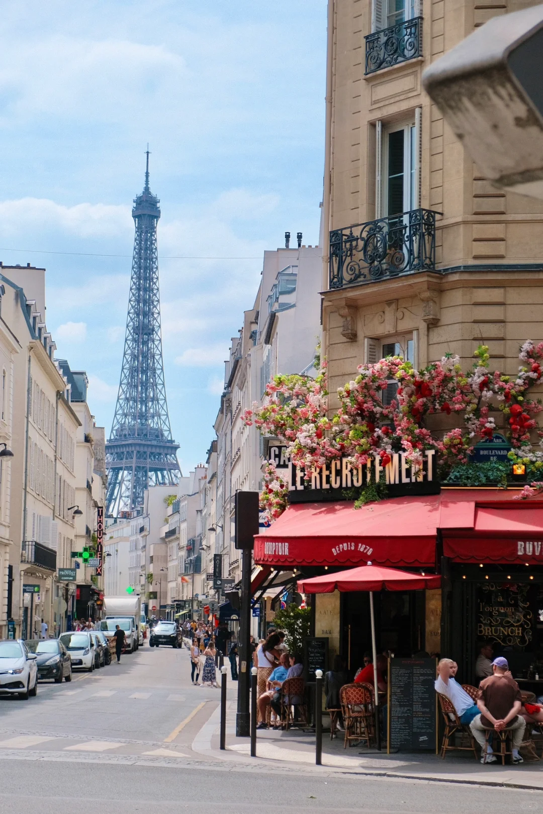 8️⃣ Must-Visit Epic Spots in Paris 🇫🇷