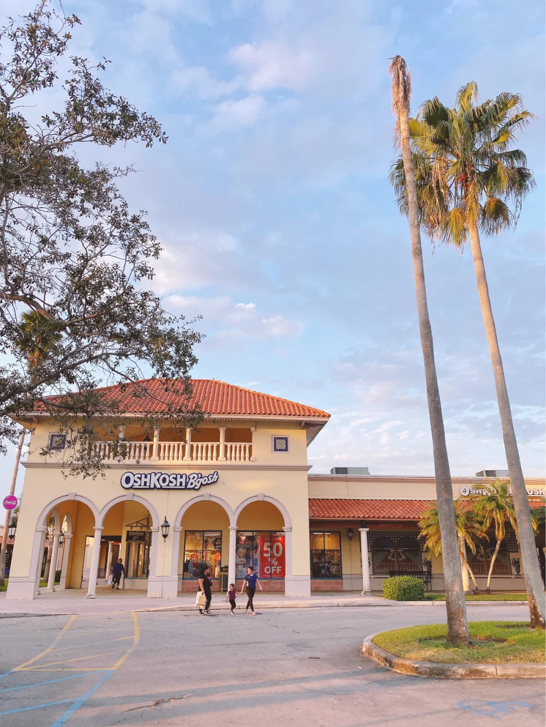 Miami, Florida has no decent outlet malls!