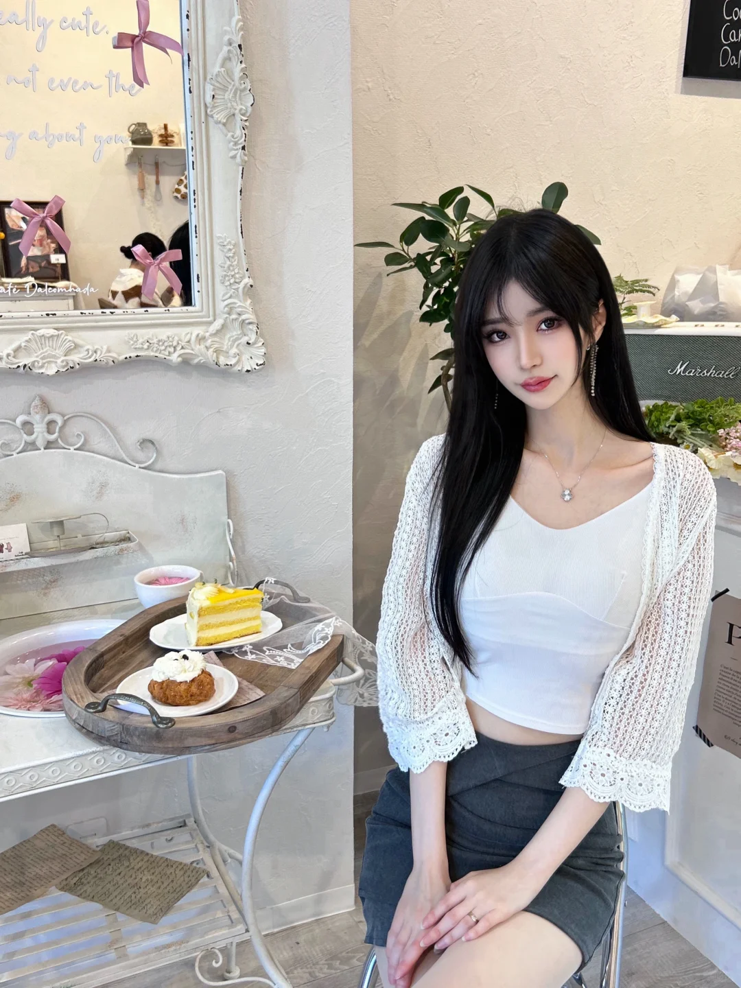 Japan Cafe Exploration: Korean-Style Cafe in Shinjuku, Tokyo