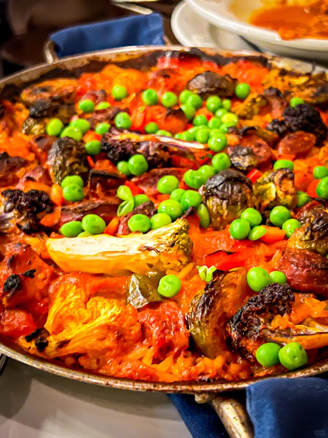 Chicago Foodie Adventure: Irresistible Spanish Chorizo and Chicken Paella