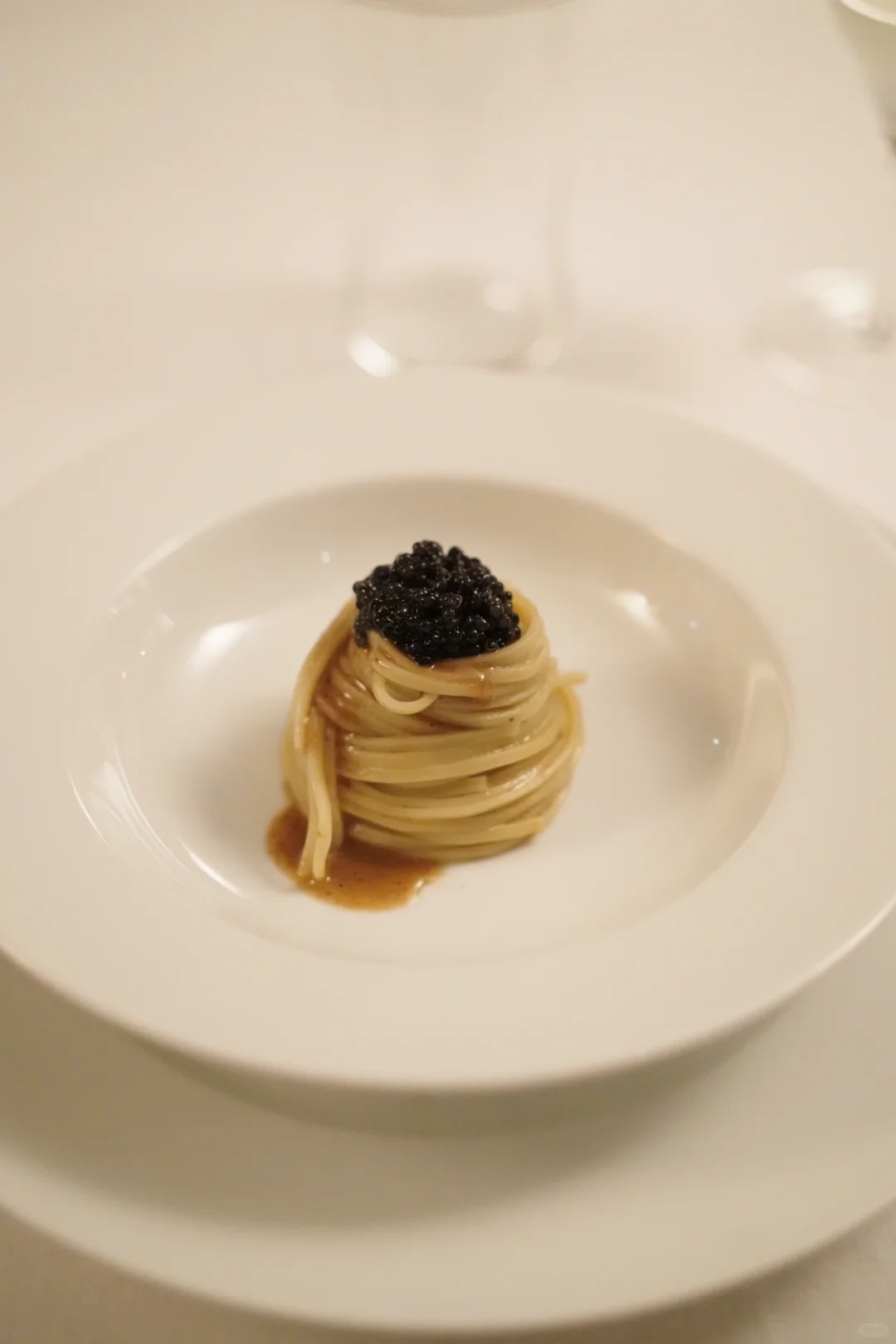 Tokyo | Japan's Only Michelin 2-Star Italian Restaurant, a Cozy Husband-and-Wife Venture.