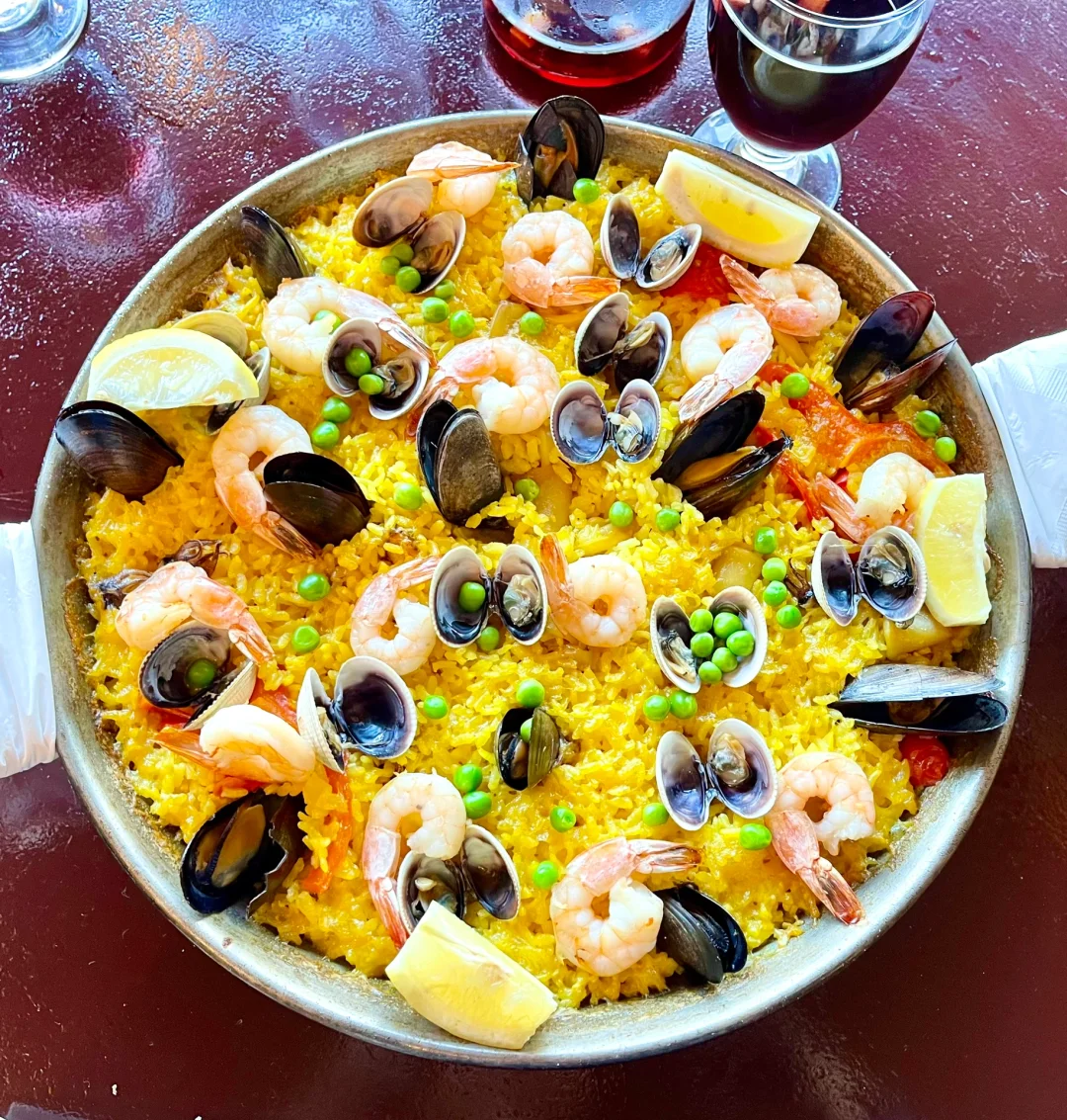 Spanish Eatery Legend