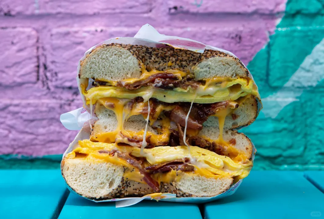 This popular East Coast bagel shop has rapidly expanded with multiple new locations