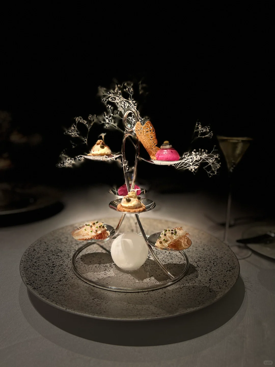 Michelin Two Stars｜French Cuisine in Nihonbashi, Tokyo: [ASAHINA]