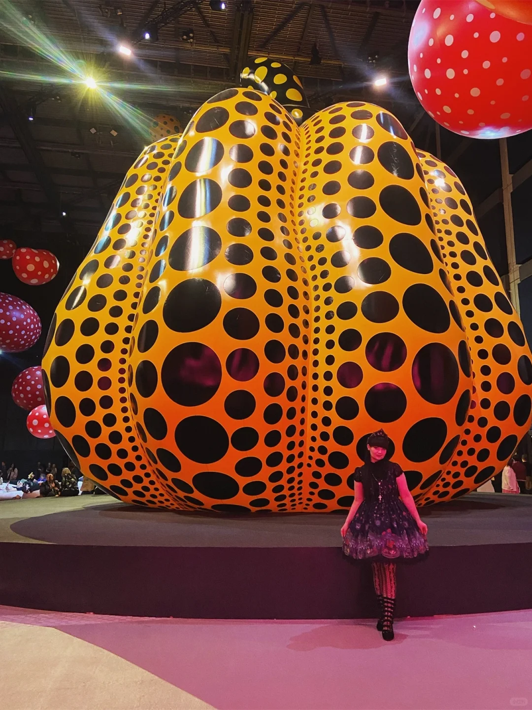 📷 8 Yayoi Kusama Art Landmarks Perfect for Instagram-Worthy Photos!