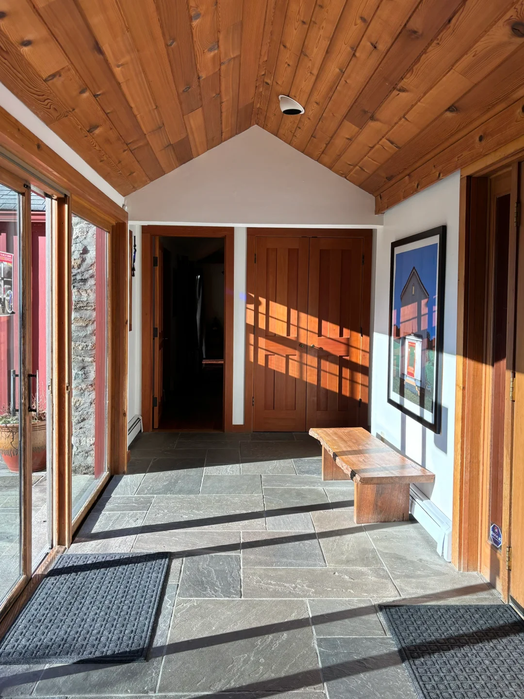 Upstate New York | Renting a Cozy Cabin for a Friend's Birthday!