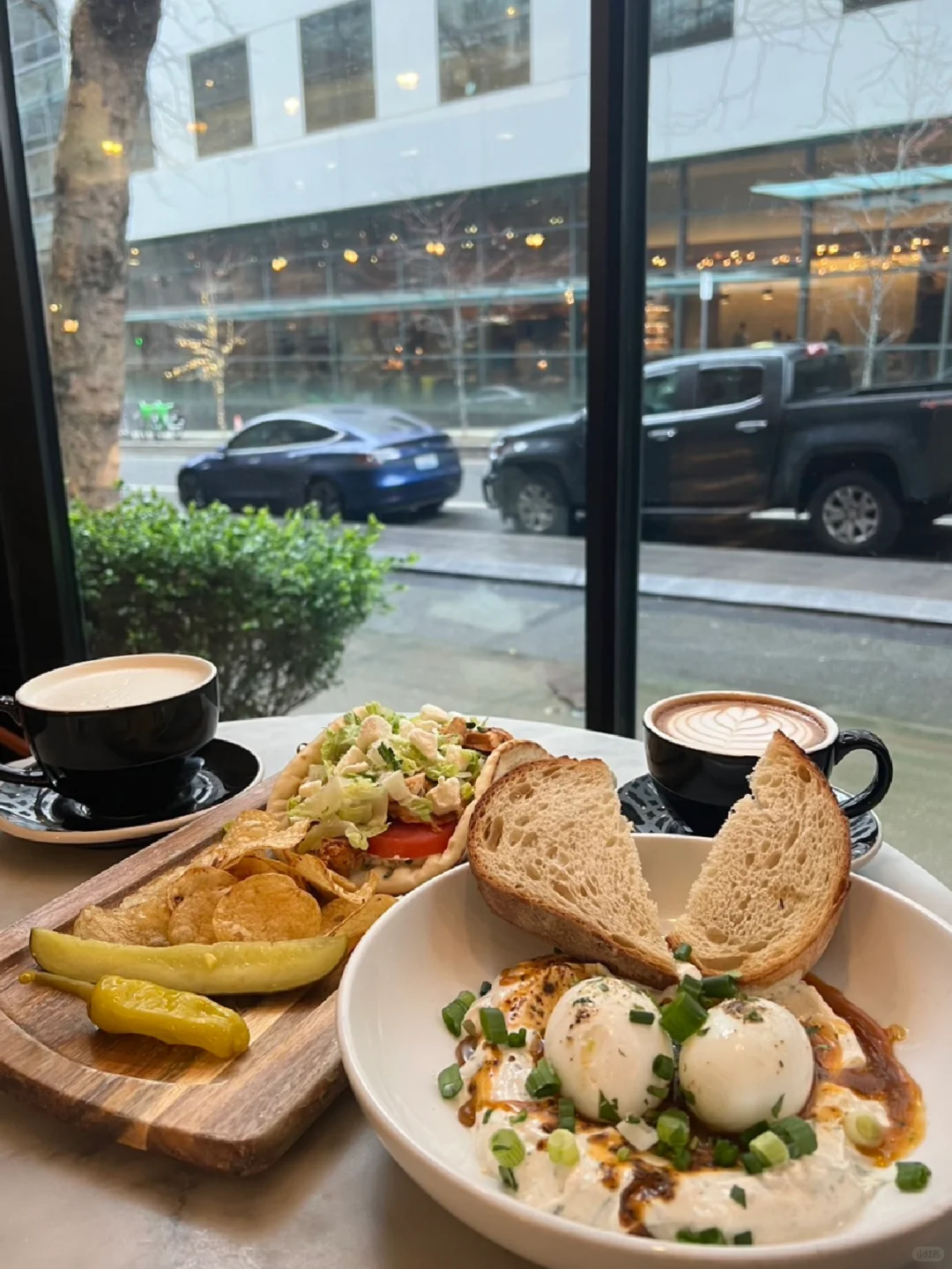 Seattle Eats 📍 Top Brunch Spots in Seattle