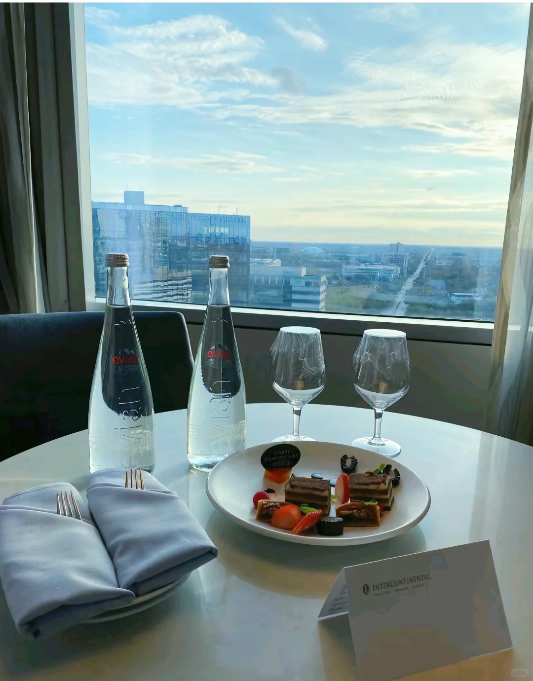 The Houston Hotel I'll Keep Going Back to as Long as It Stays Open!