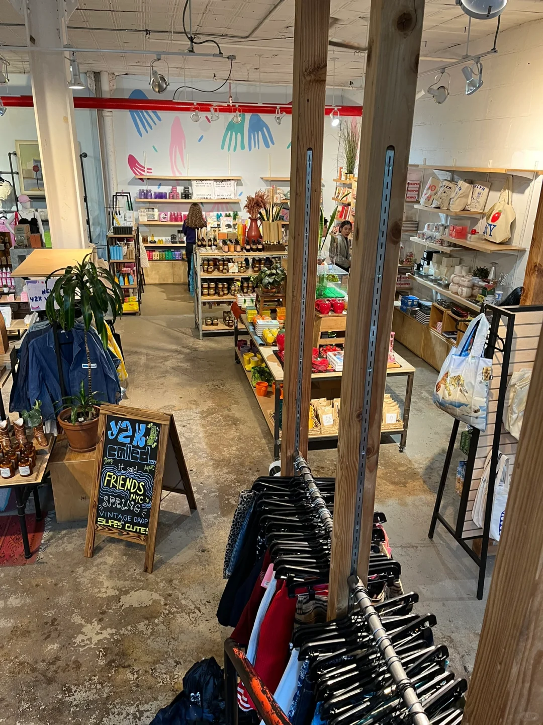 Vintage Shopping & Foodie Spots in NYC's Bushwick: Your One-Stop Guide