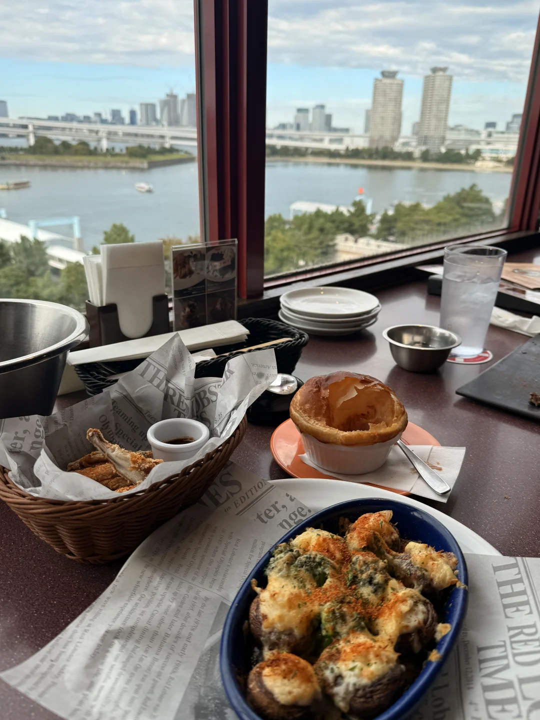 Bliss in Tokyo: Savoring Lobster by the Seaside 🏝️🦞