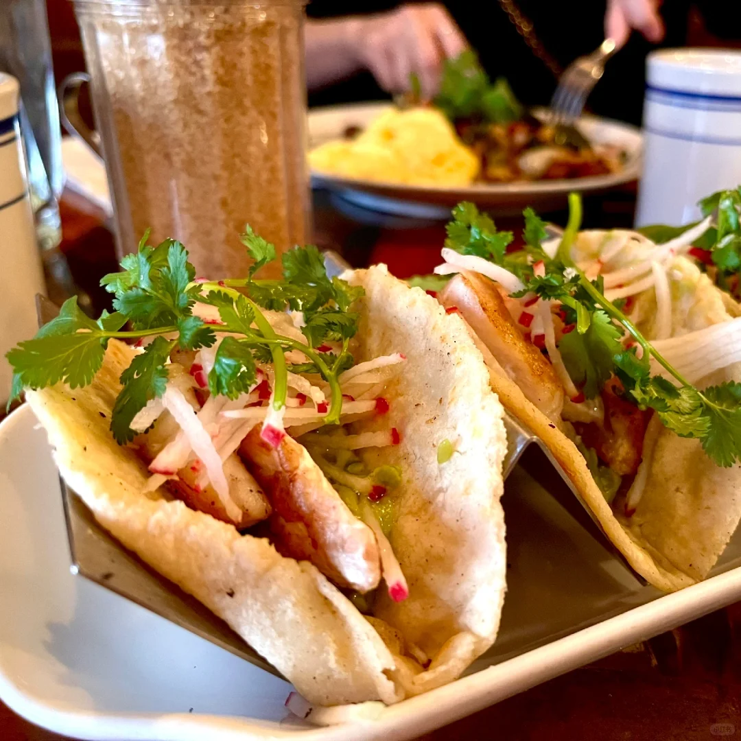 New York | What’s It Like to Eat from Morning to Night at a Latin Bistro?