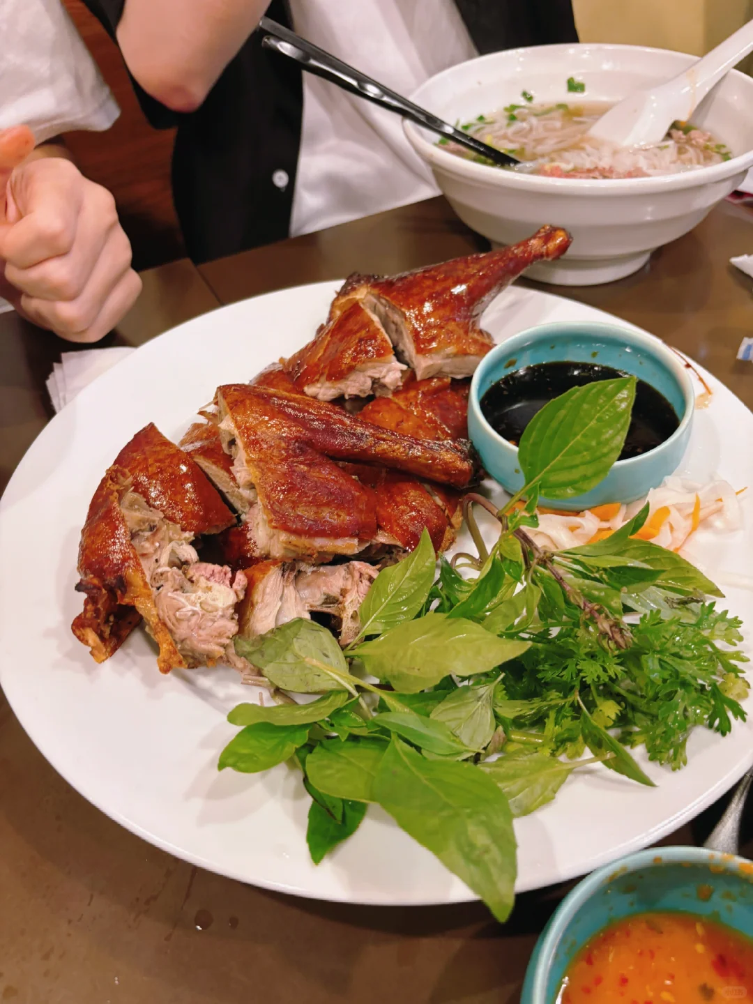 "The Best Roast Duck I've Had This Year Was Surprisingly at a Vietnamese Restaurant 🇻🇳"