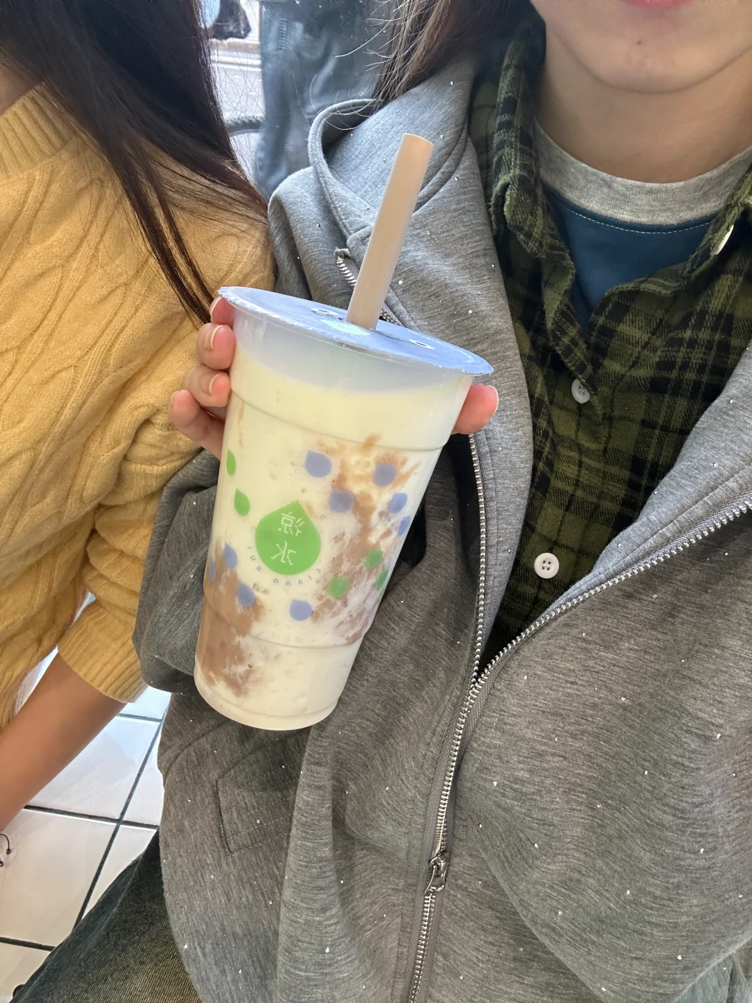 Paris 🧋 Chilled Water Liang Sui