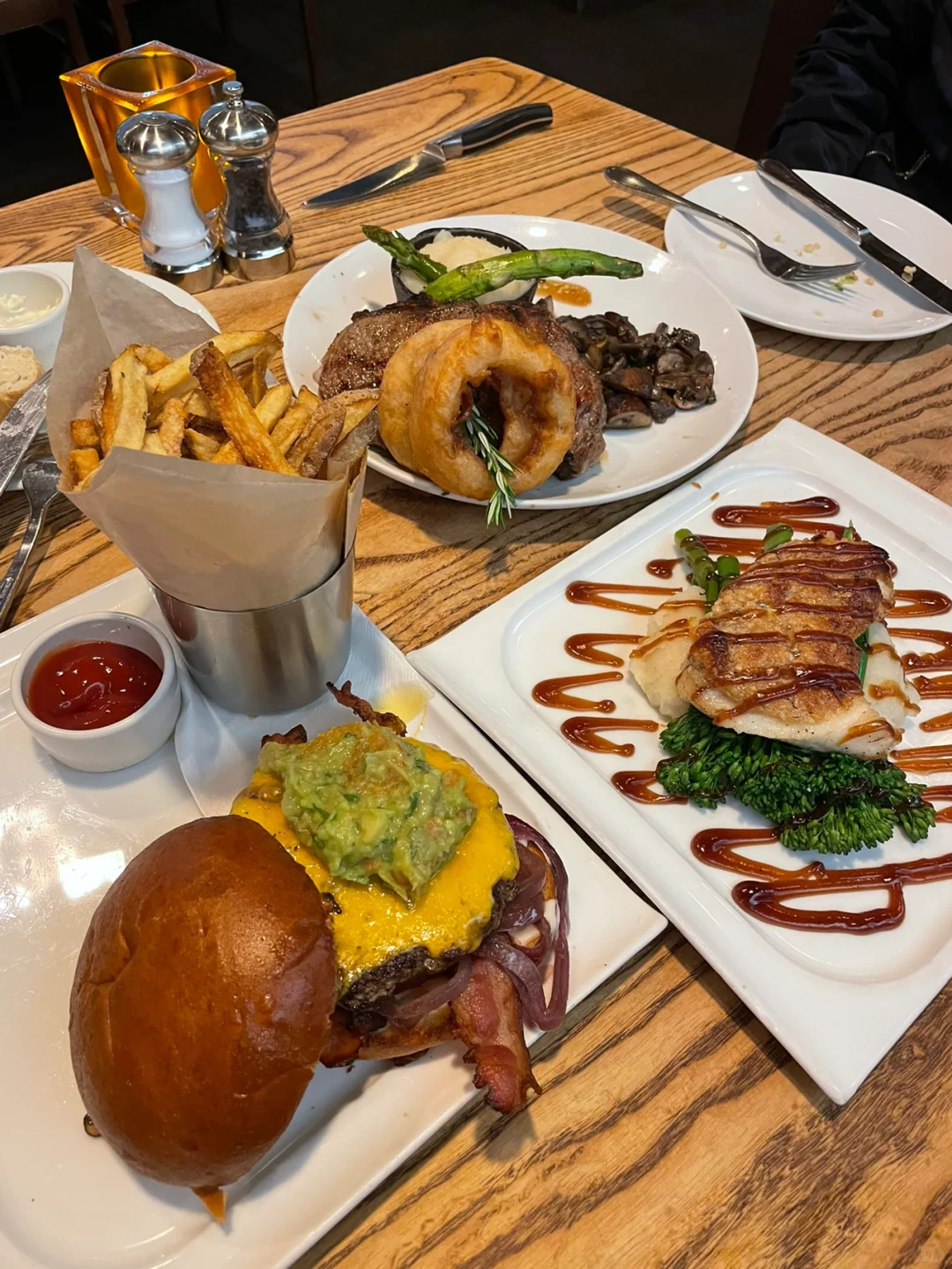 "New American Land & Ocean Restaurant in Sacramento"