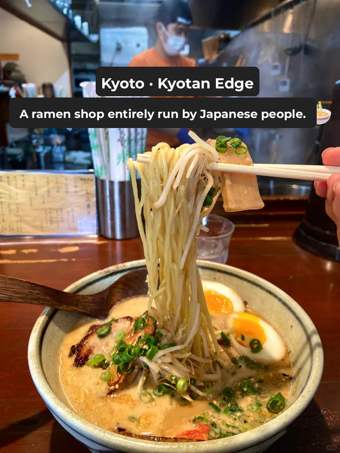 Kyoto 🇯🇵 Locals Line Up for Delicious and Affordable Ramen Joint 🍜