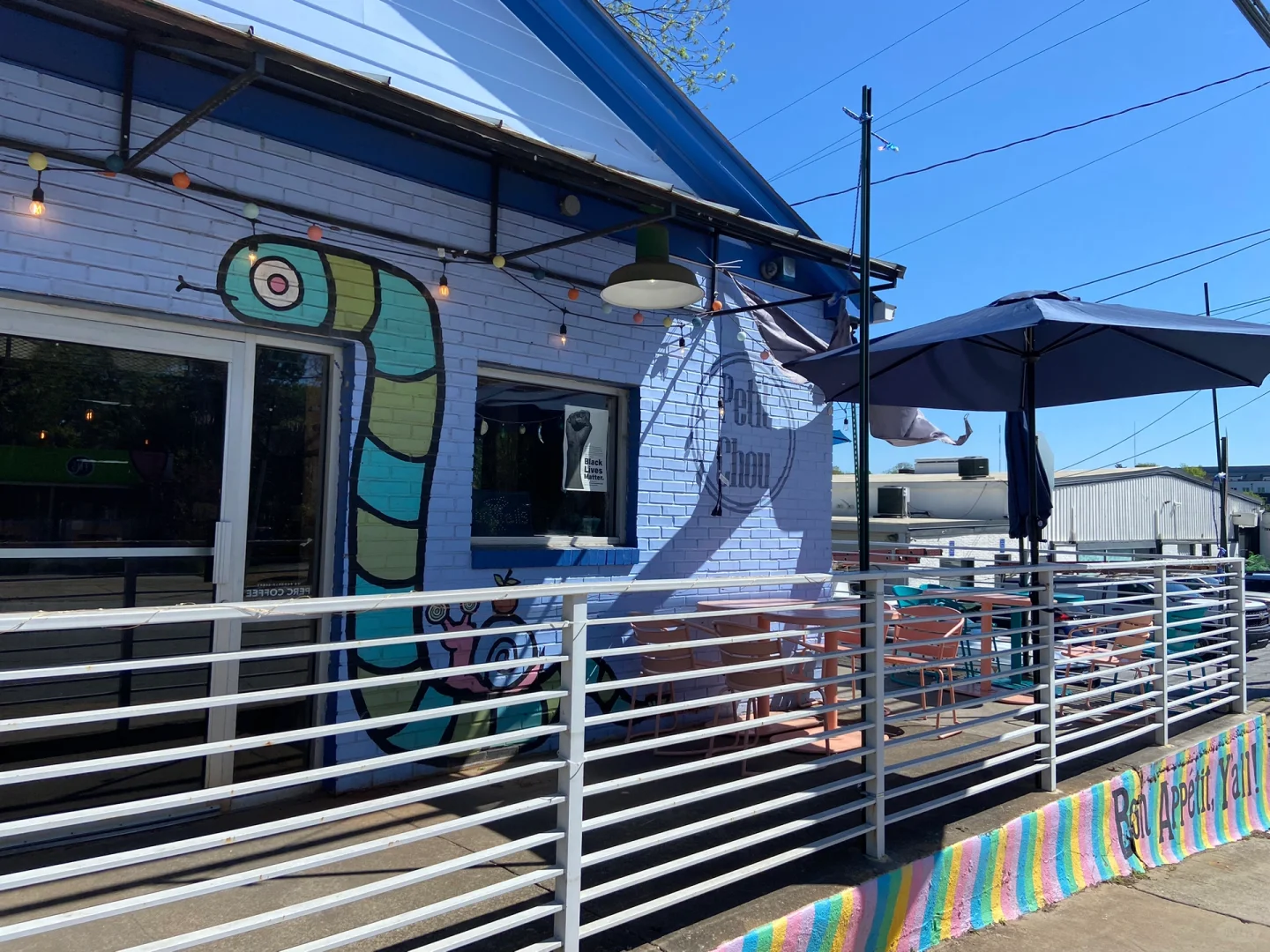 Adorable French Brunch Spot in Atlanta