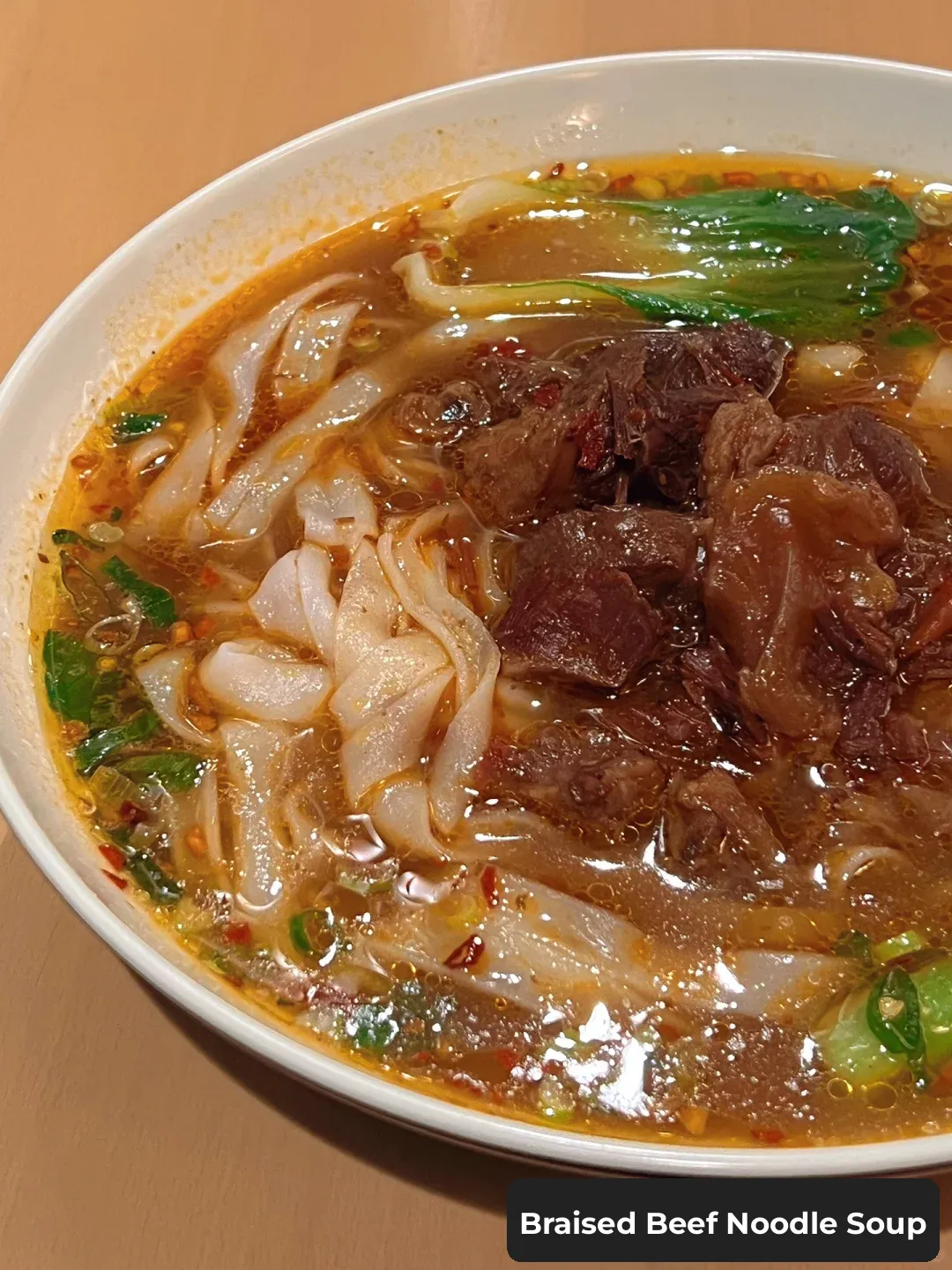 Seattle | Hopping on the Hype Train for Some Bomb Hunan Beef Soup Noodles! ‼️