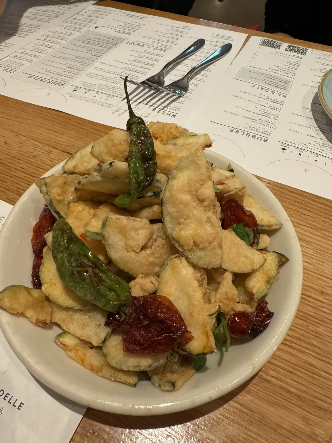 A Perfect Spot for a Girls' Get-Together in Dallas: Sixty Vines