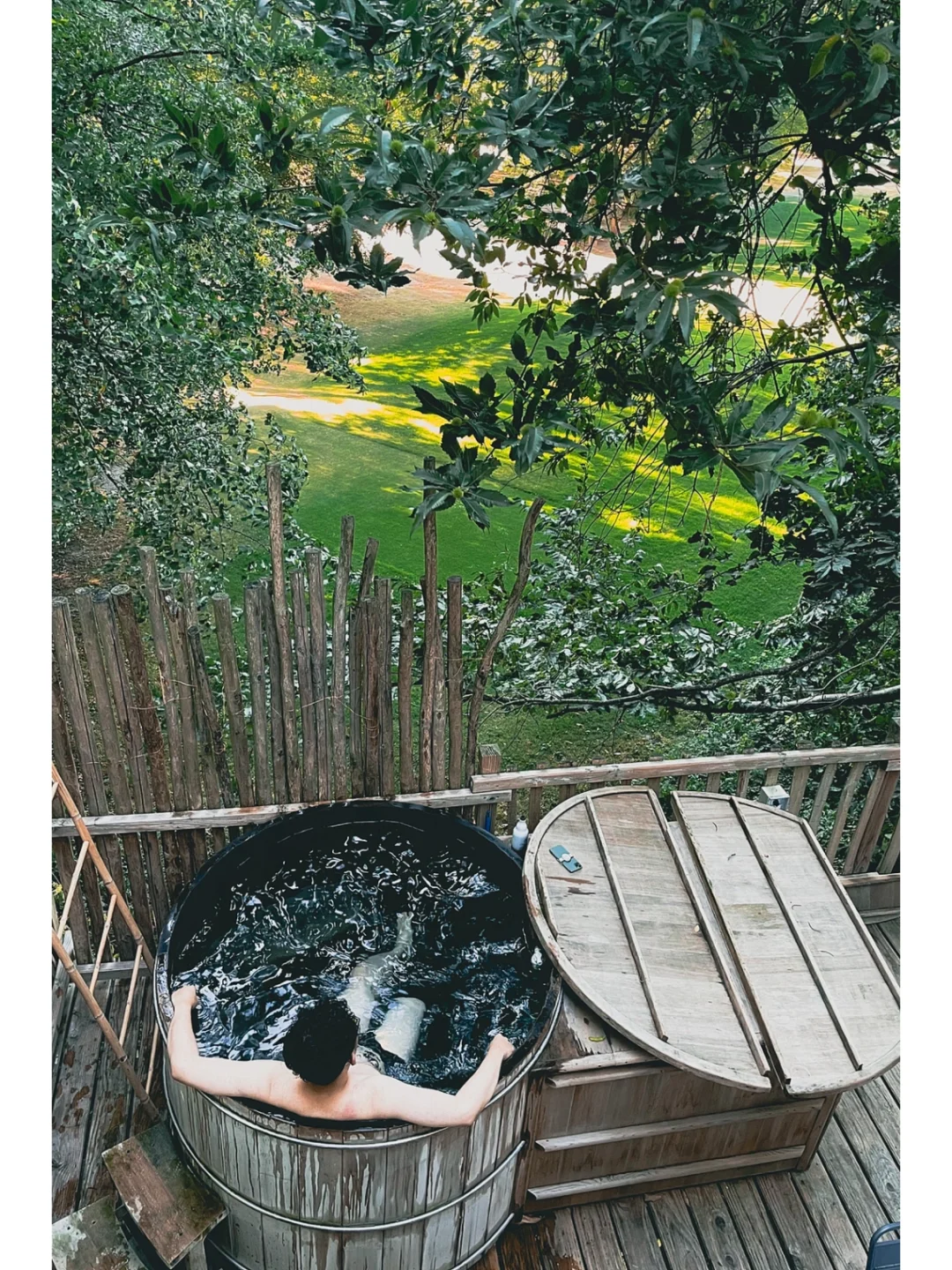 Chillin' in the Treehouse Hot Springs ♨️