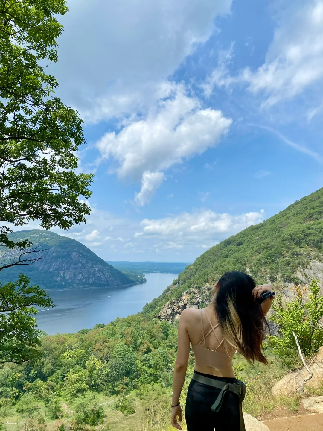 Top Hiking Spots Near NYC 🥾 | Scenic Views of the Hudson River from Cold Spring
