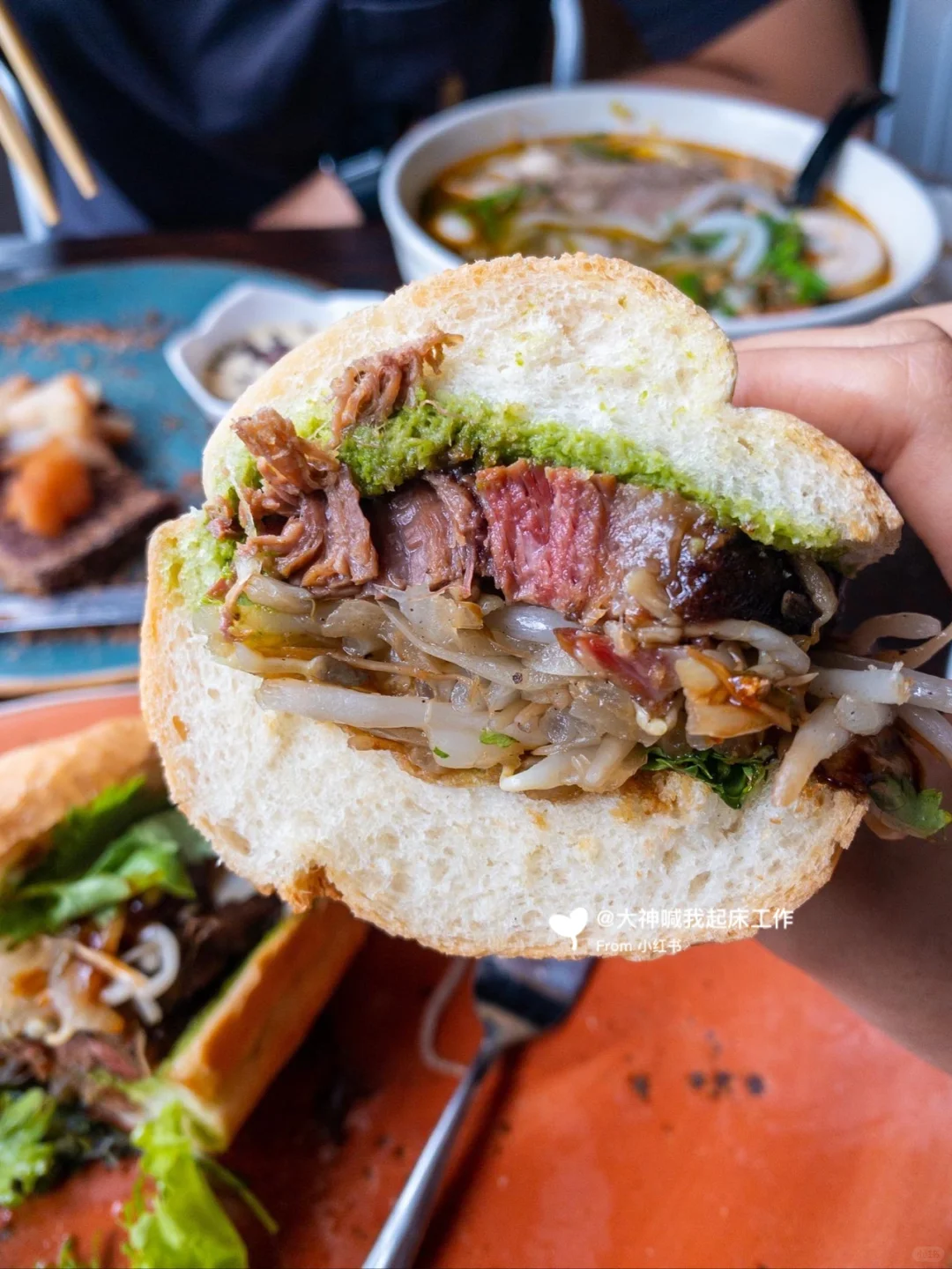 Hawaiian Cuisine｜An Absolutely Stunning and Satisfying Vietnamese Brunch 😍