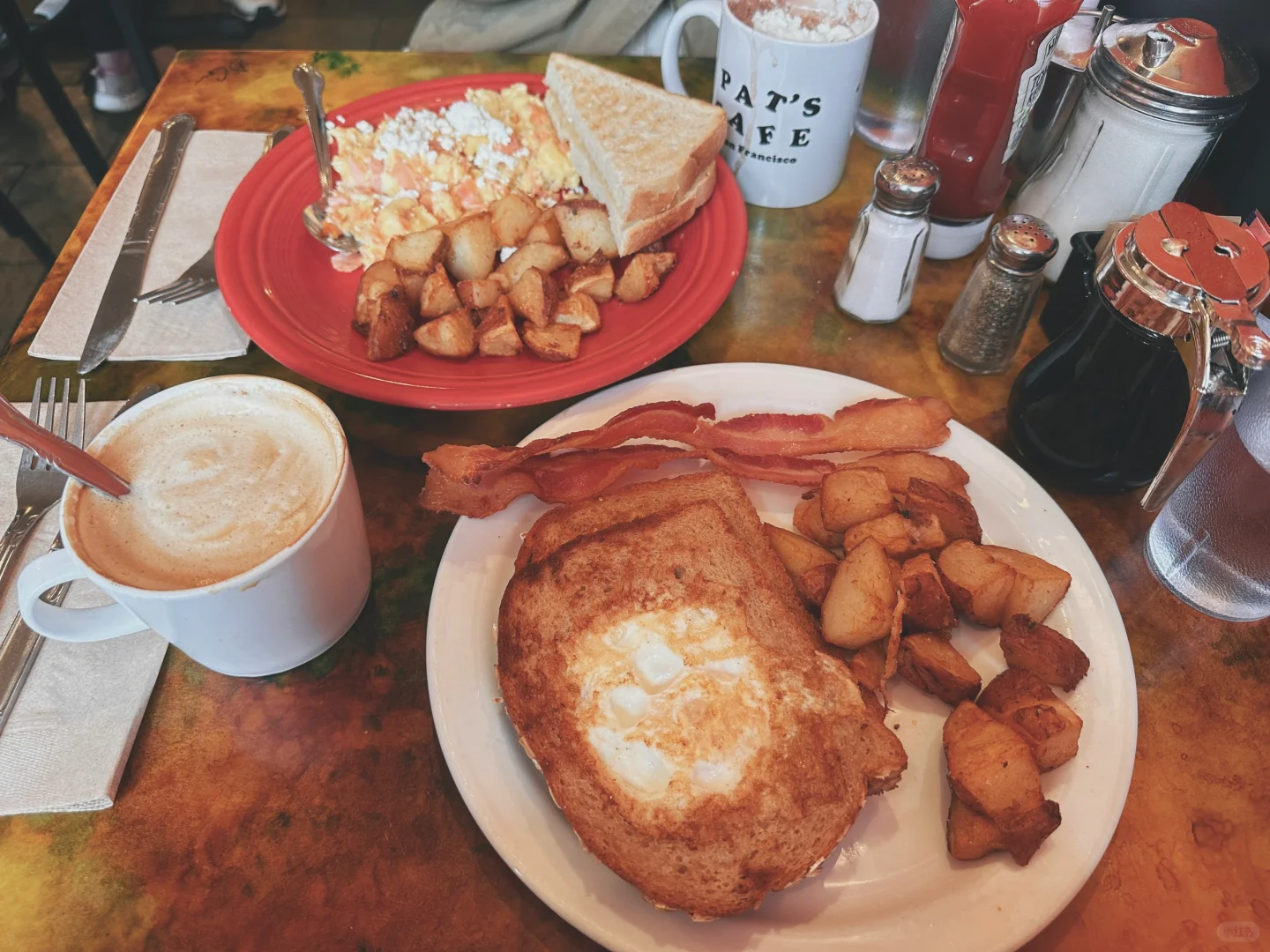 A Quick Bite and Stroll in SF