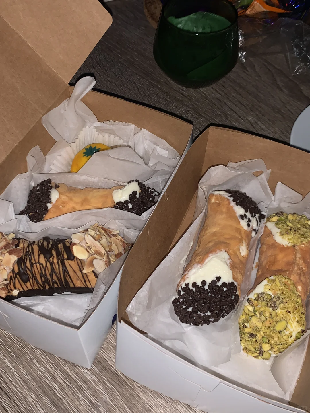 Boston's Cannoli: Truly Addictive!