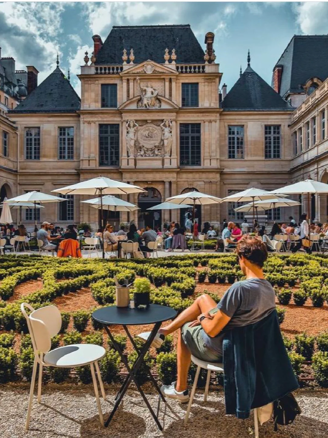 Citywalk: The Never-Ending Charm of Le Marais - So Many Hidden Gems!