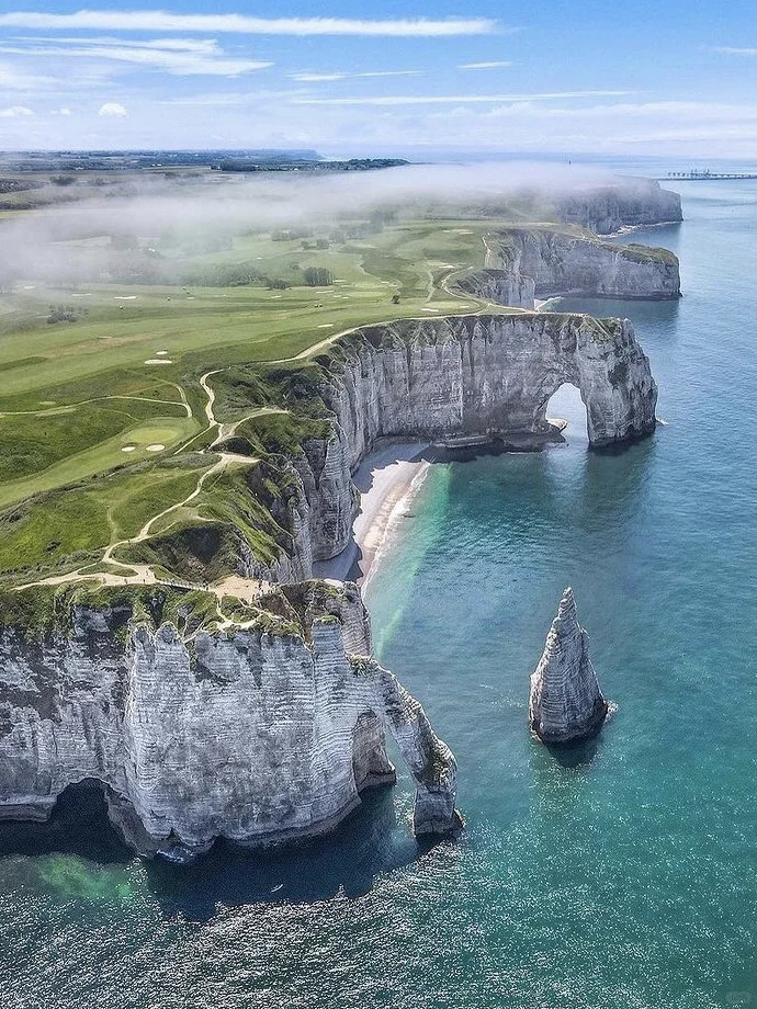 Discover the Most Stunning French Coastline: Where Romance Meets Warmth