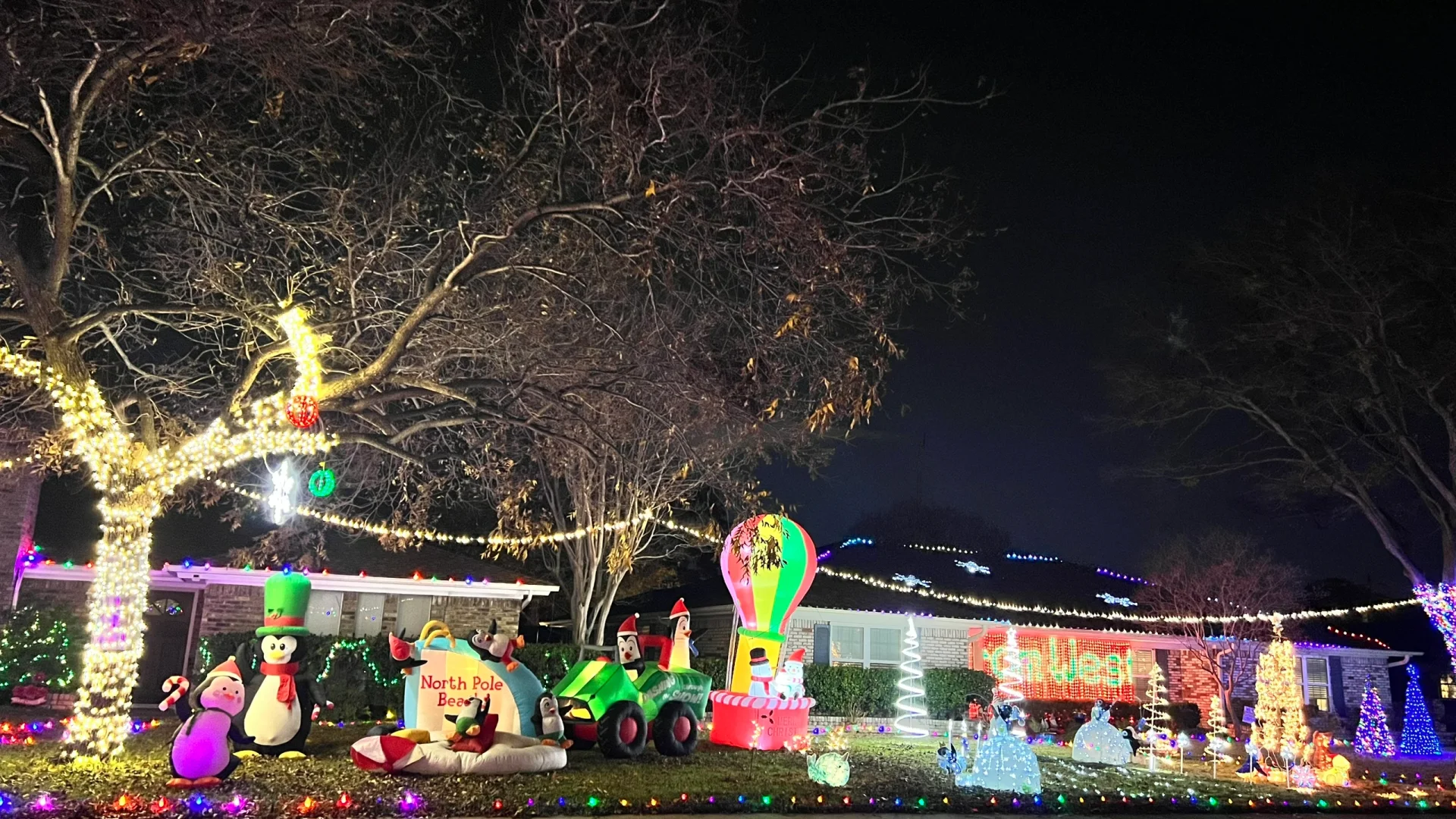 Christmas Lights in Dallas Plano
