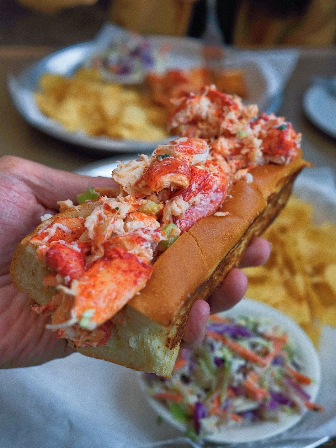 Bay Area Eats 🦞 Exploring One of the Top 5 Lobster Rolls in the US