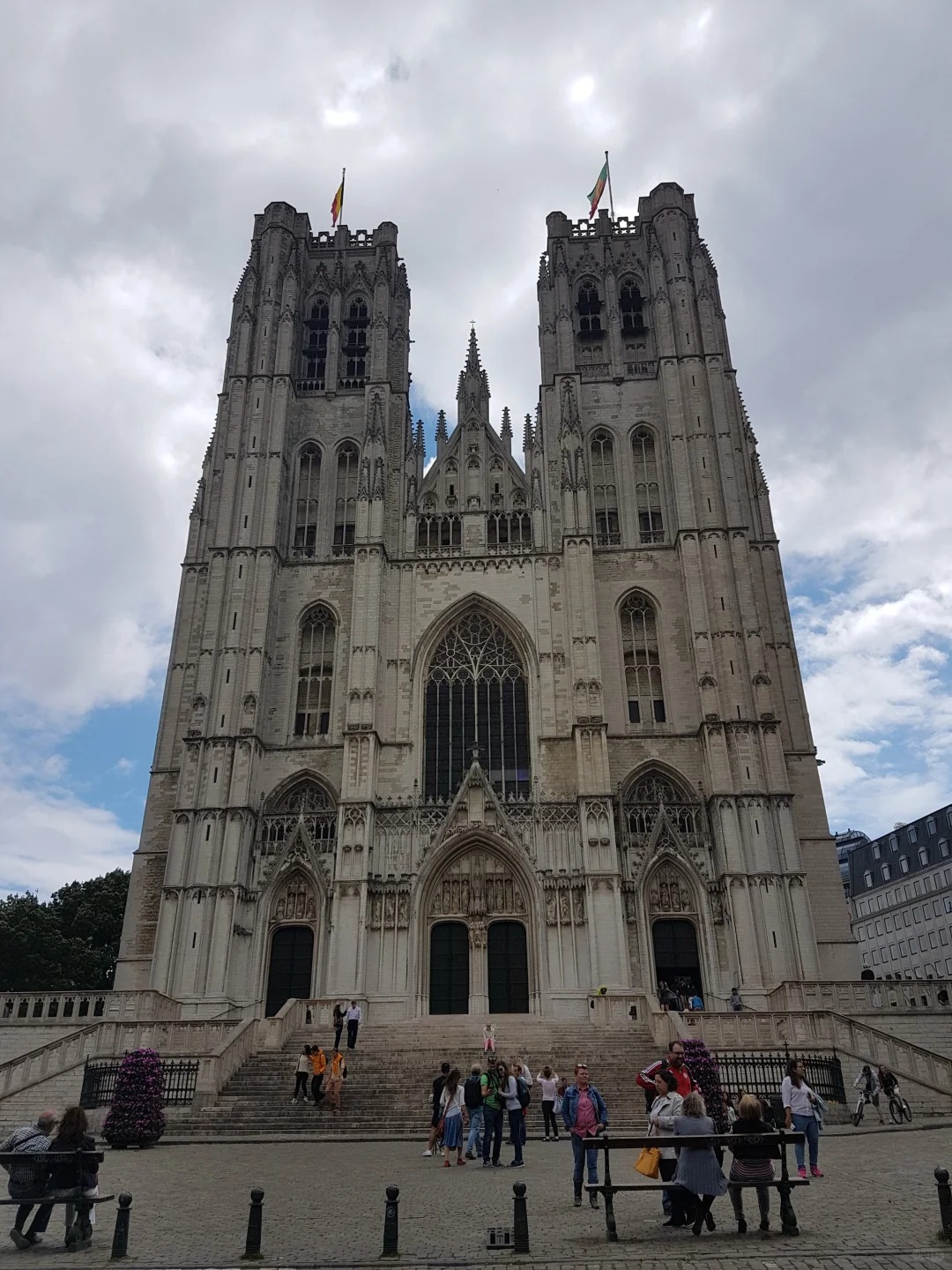 post_image