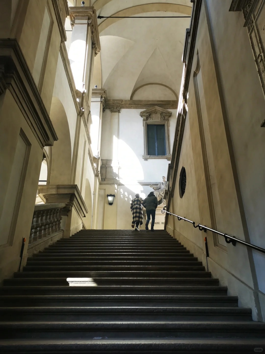 post_image