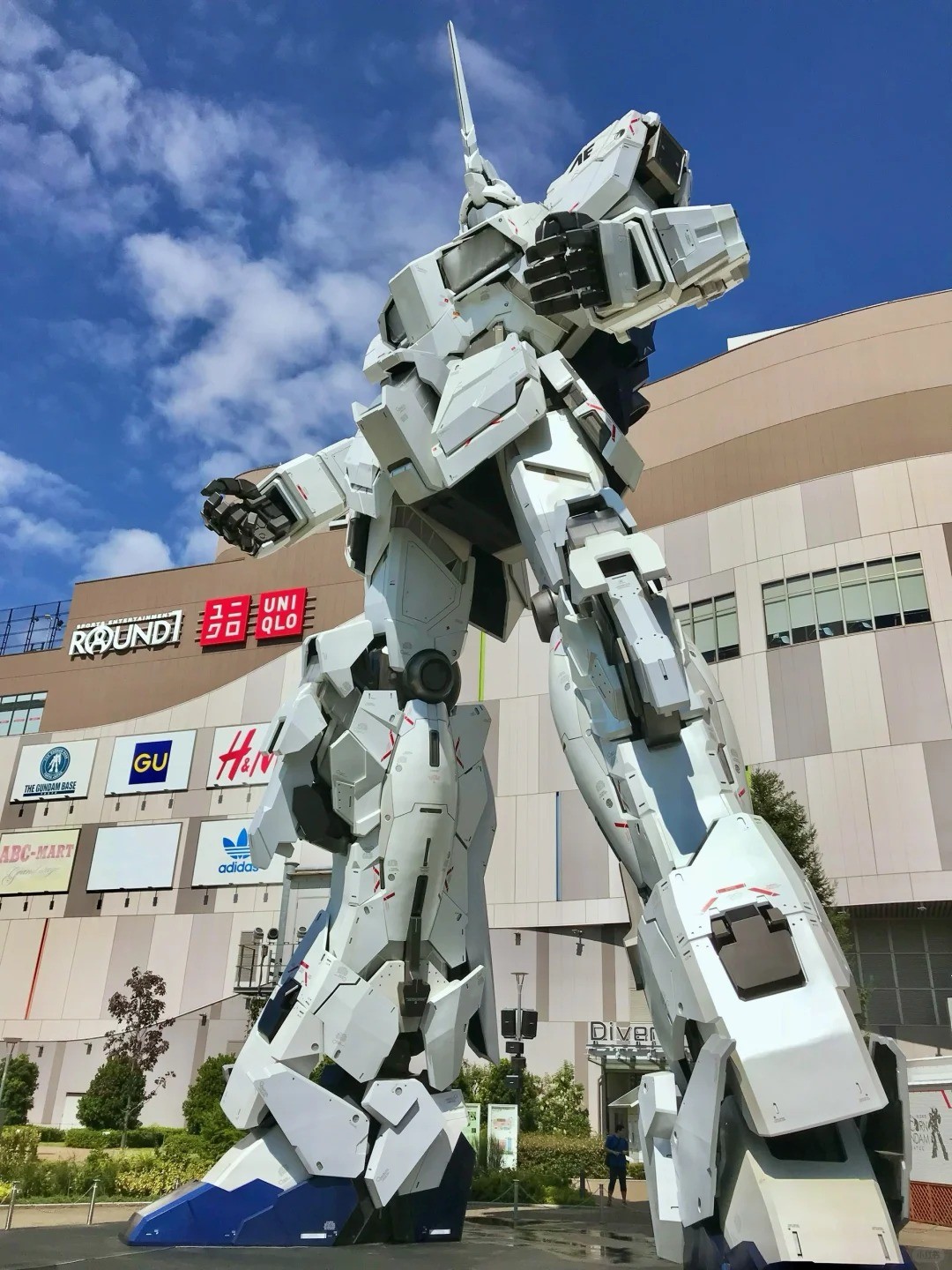 post_image