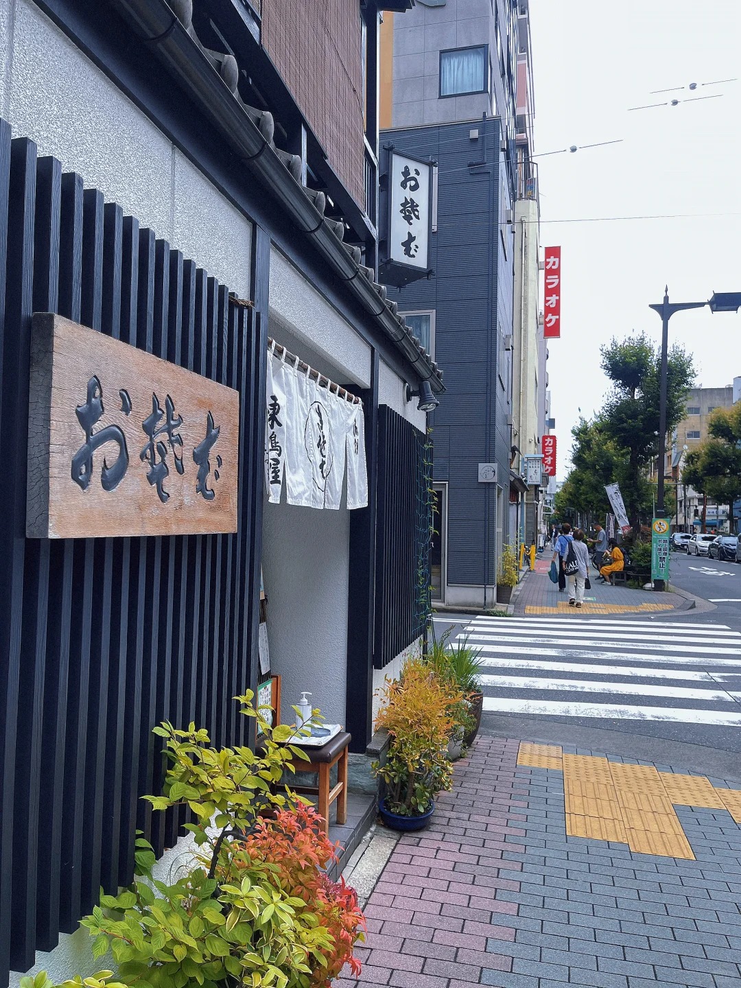 post_image