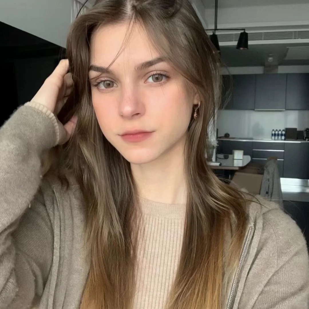 Clara 