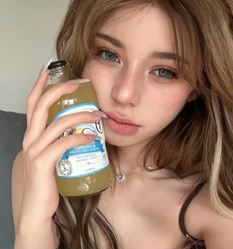 Hazel June​​