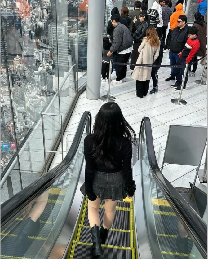 post_image